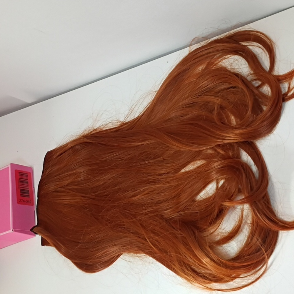 Clip-In Hair Extensions • 20” Long Straight Layered‎ • Copper Red • Synthetic - Picture 6 of 6